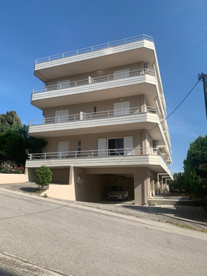 Αβαντιάς Abantias Aparthotel Loutra Aidhipsou Exteriör bild