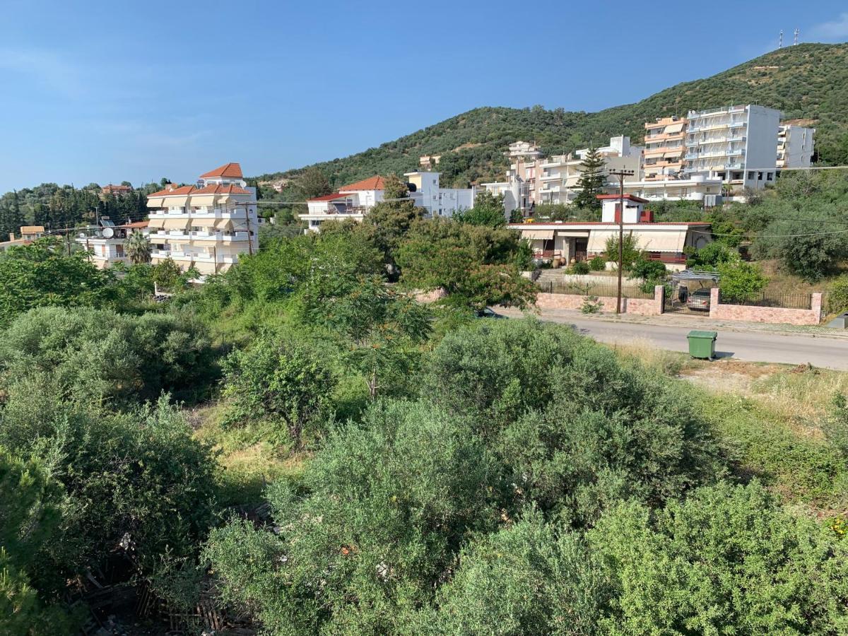 Αβαντιάς Abantias Aparthotel Loutra Aidhipsou Exteriör bild
